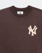 Yankees Washed Heavyweight Tee